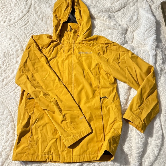 Mustard yellow rain jacket - Picture 1 of 3